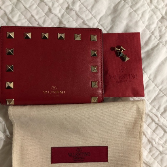 Authentic Valentino wallet - Picture 7 of 7